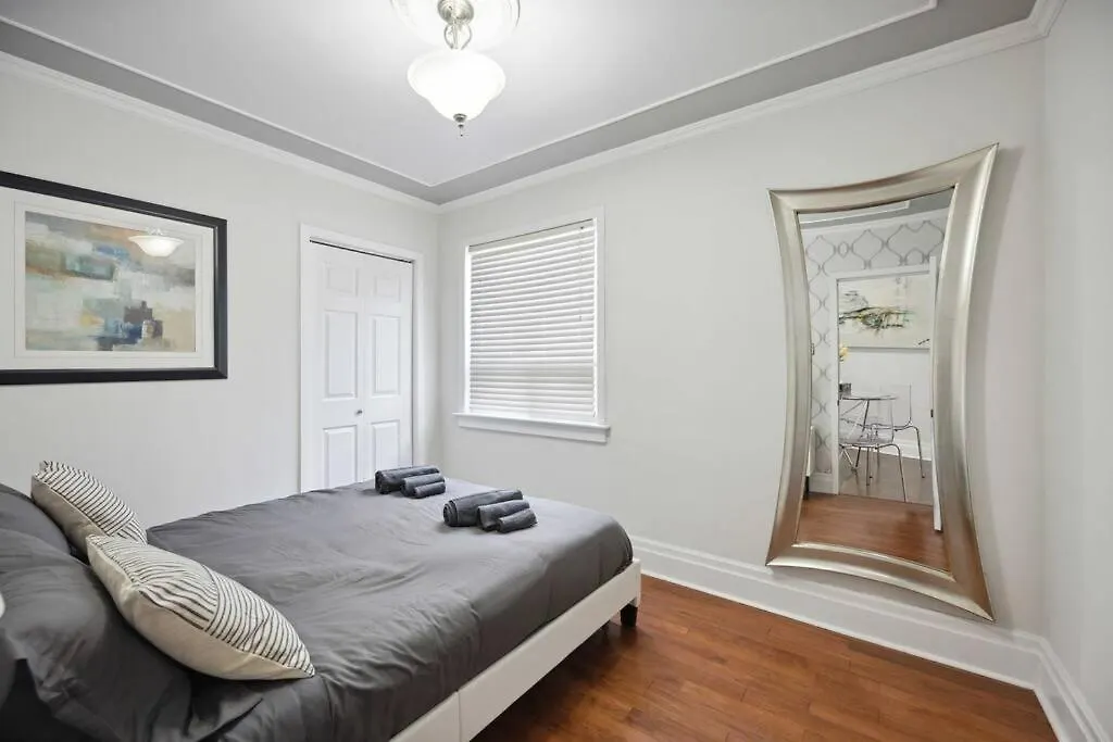 Appartement Lovely Bungalow In Briar-Hill Toronto